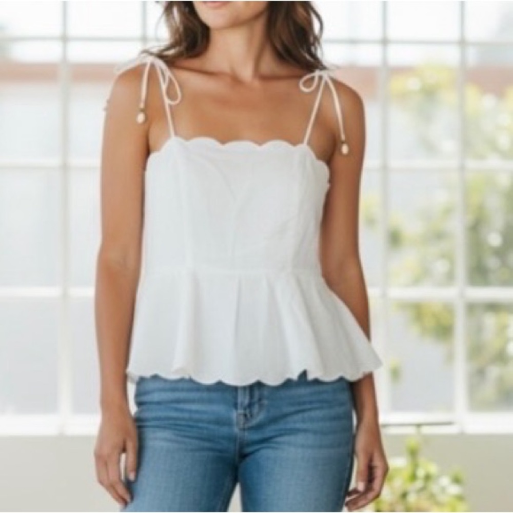 House of Harlow 1960 White Scalloped Camisole